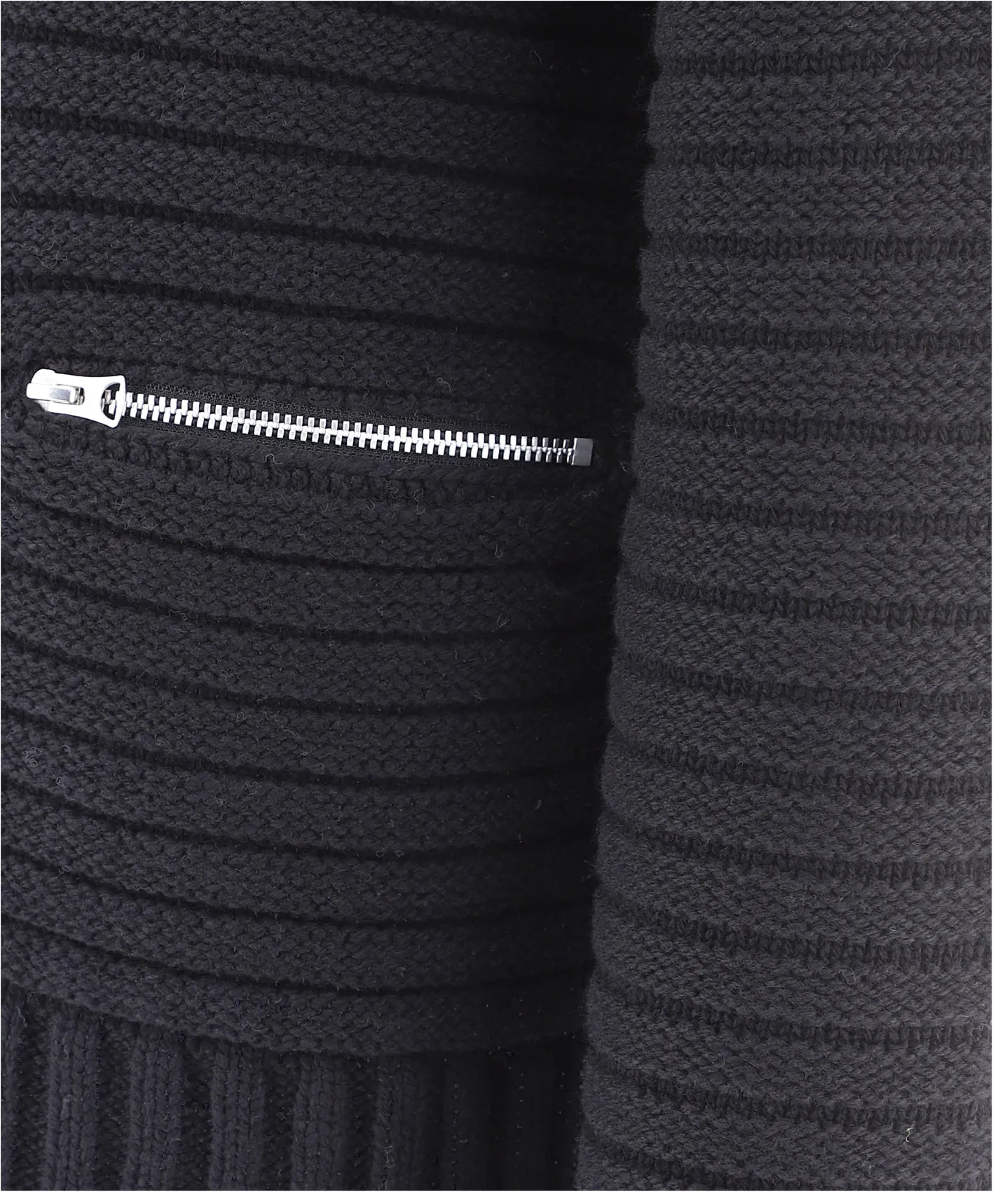 Sacai Long-Sleeved Knitted Pullover